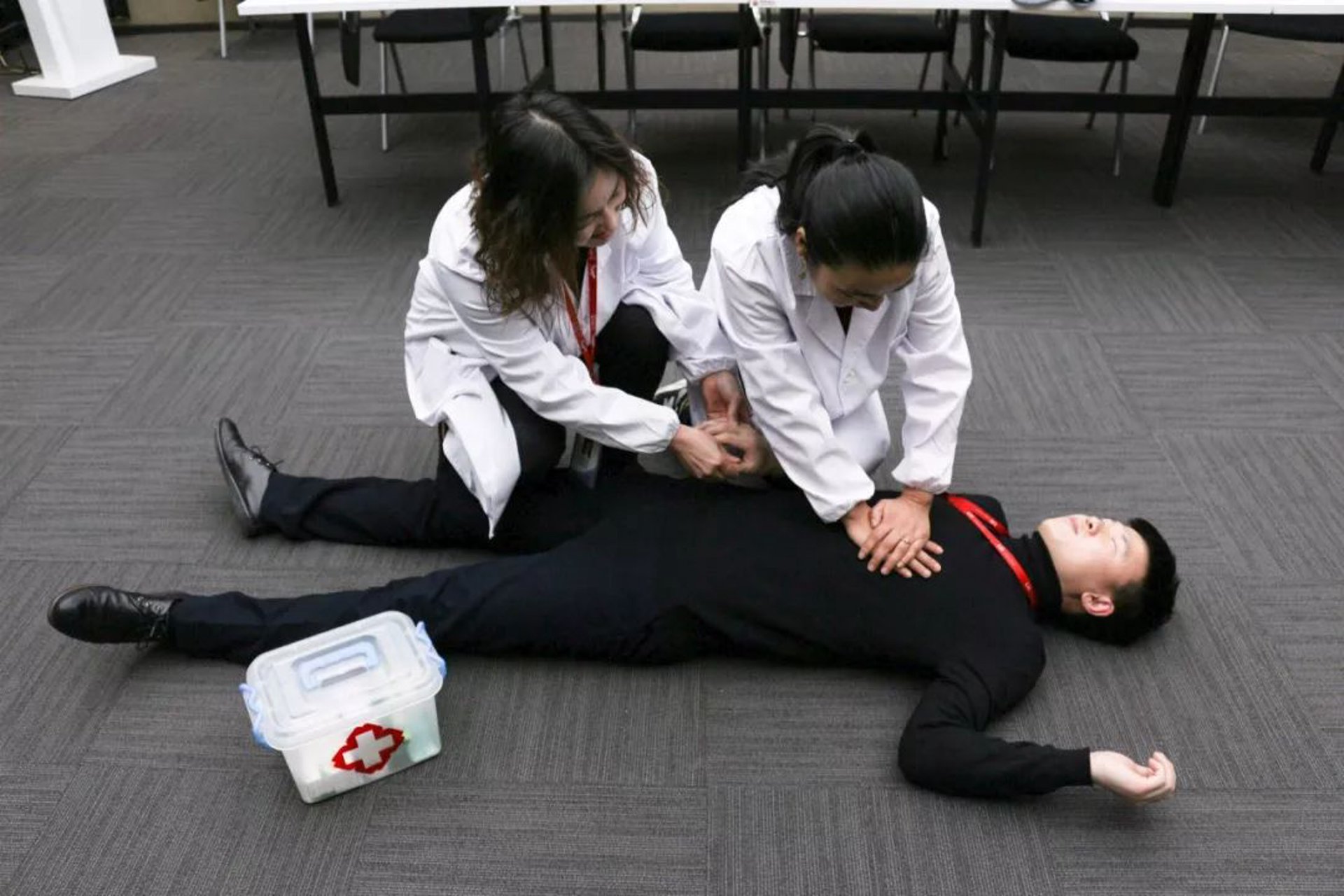 联桥留学